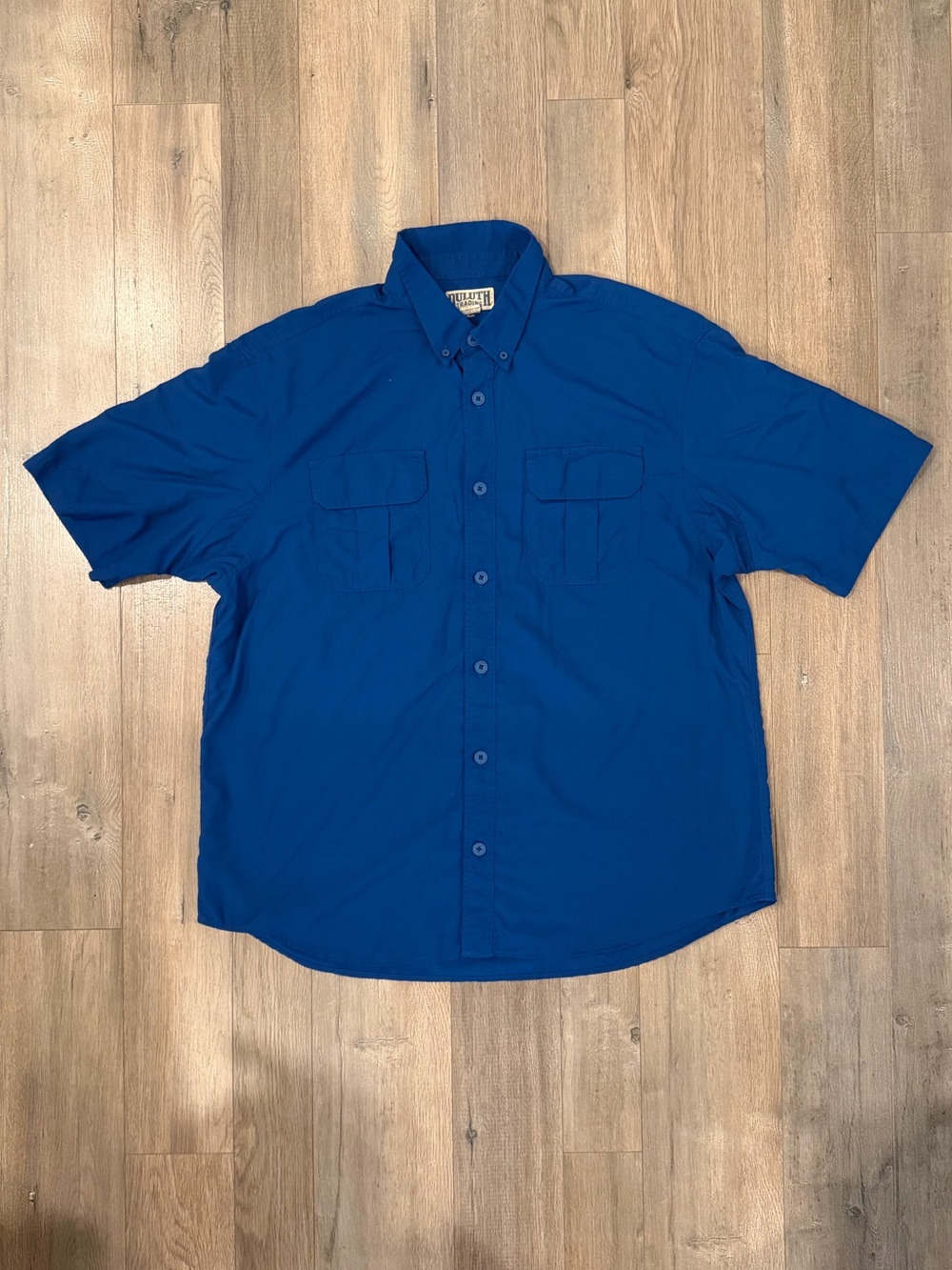 Duluth Trading Co Blue Short-Sleeve Button-Down Shirt